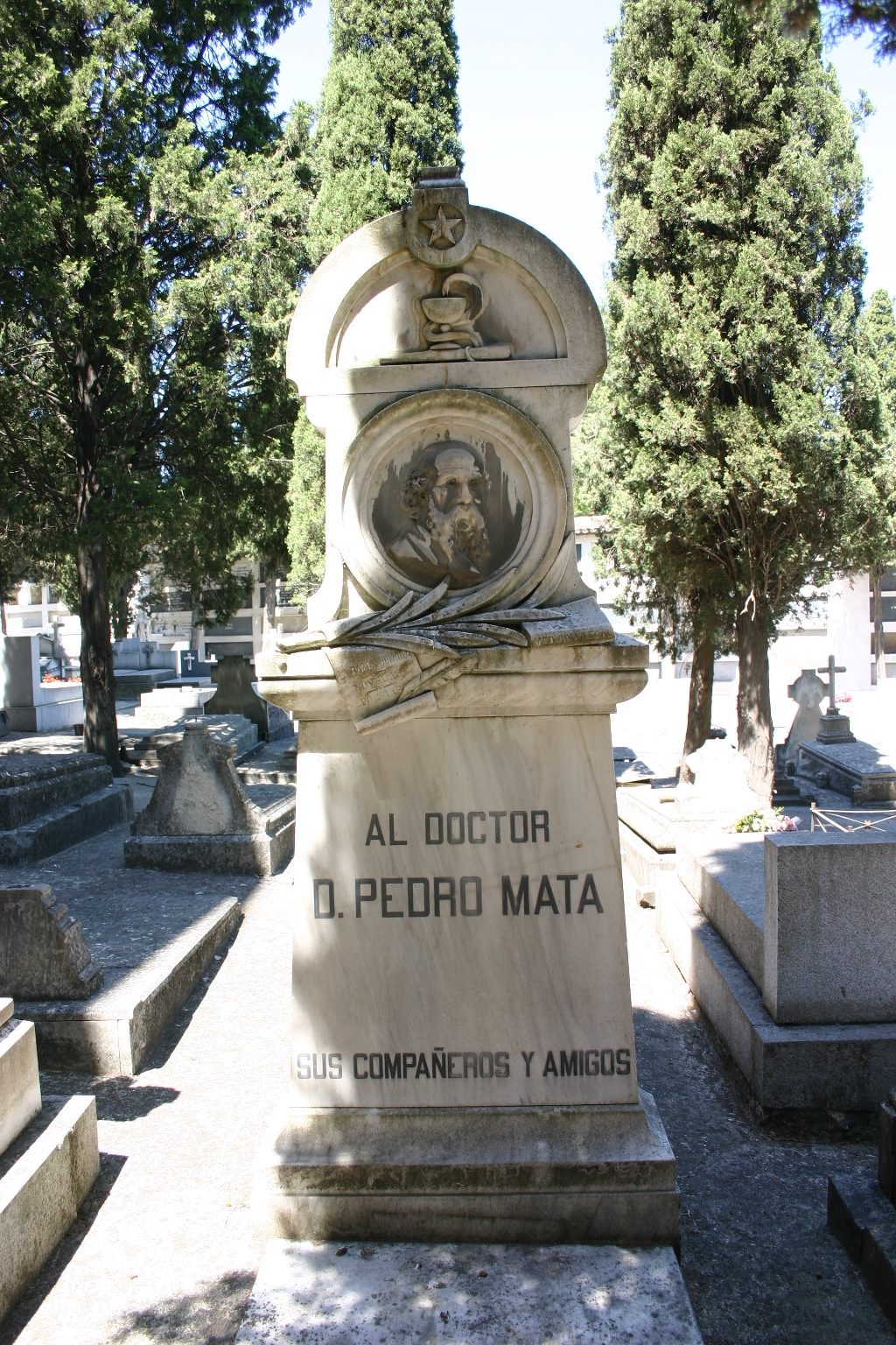Pedro%20Mata%20Fontanet%27s%20tomb%2C%20Madrid%20%283%29.JPG
